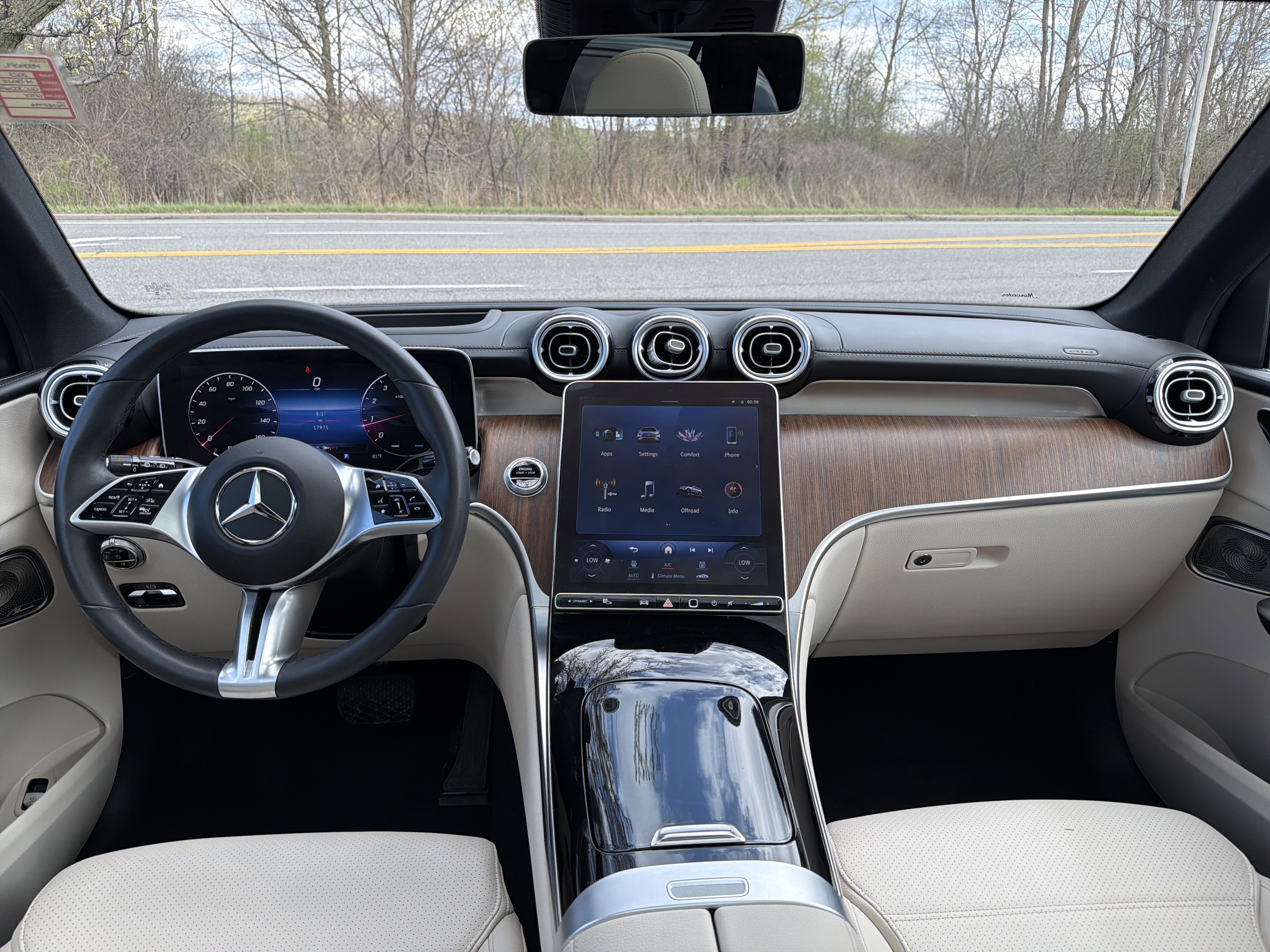 Certified 2023 Mercedes-Benz GLC 300 4MATIC image 10