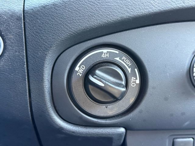 Certified 2024 Nissan Frontier SV image 20