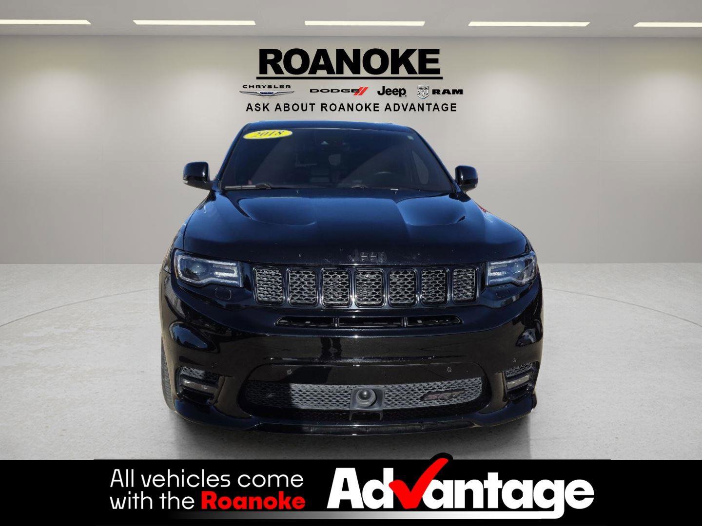 Used 2018 Jeep Grand Cherokee SRT image 12