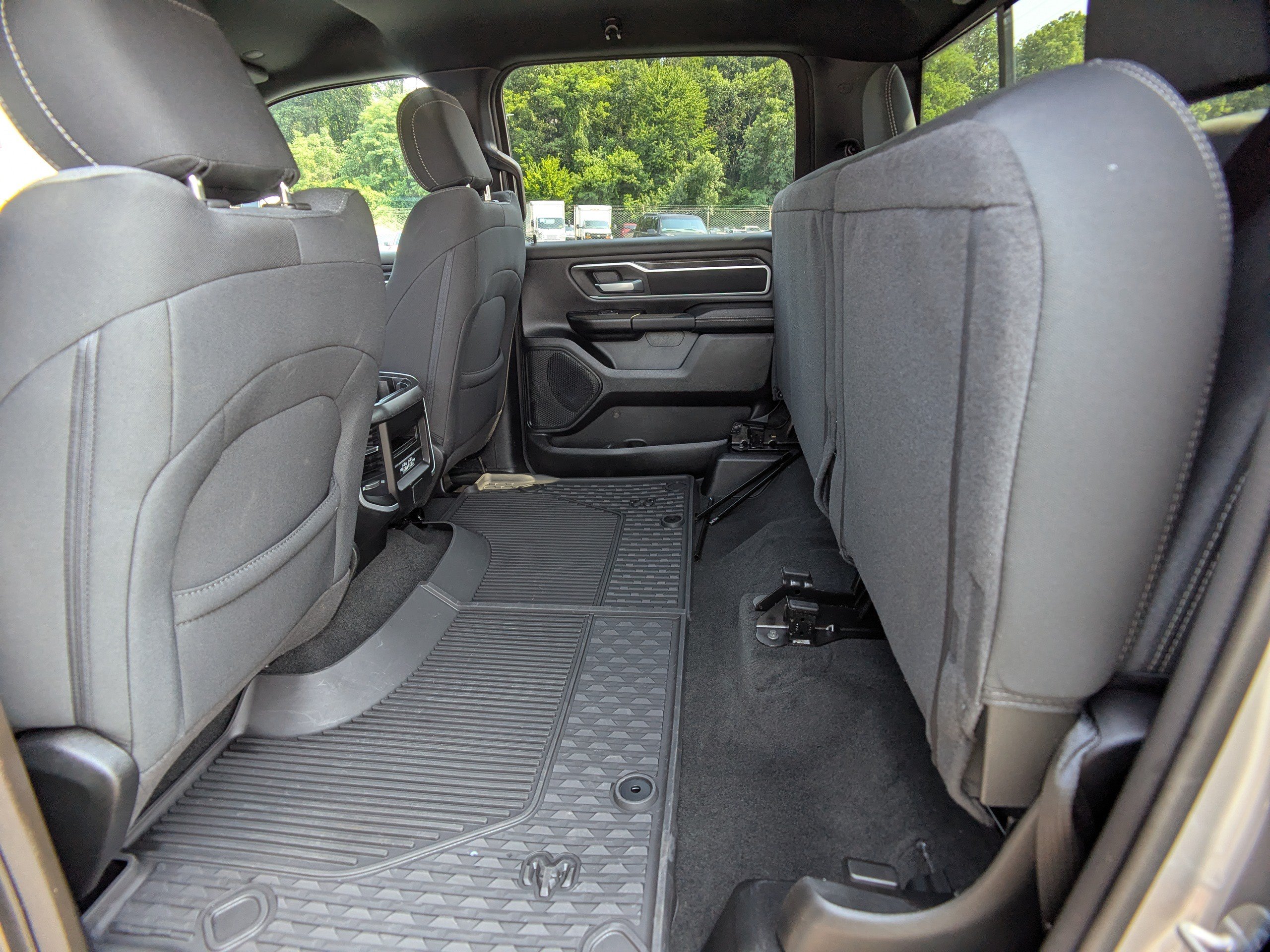 Used 2023 RAM 1500 Big Horn AWD/4WD image 14