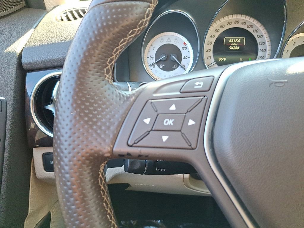 Used 2015 Mercedes-Benz GLK 350 4MATIC image 23