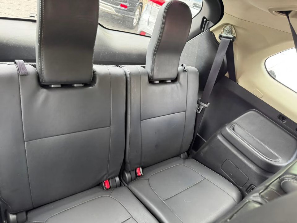 Used 2020 Mitsubishi Outlander SE AWD/4WD image 16