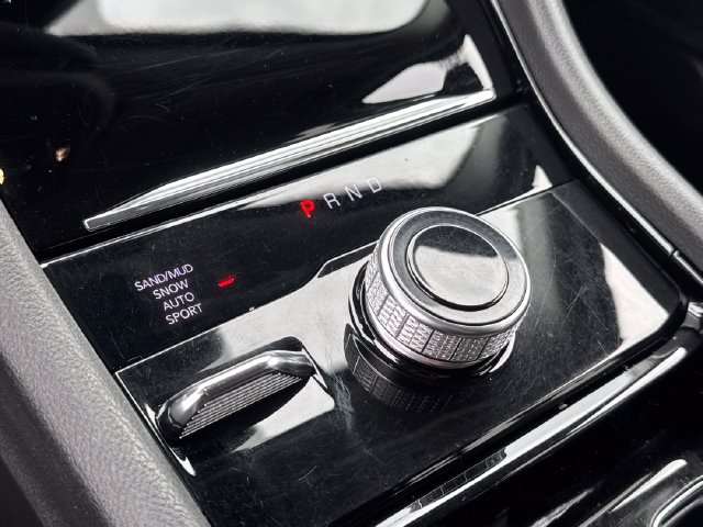 Used 2022 Jeep Grand Cherokee L Limited AWD/4WD image 19