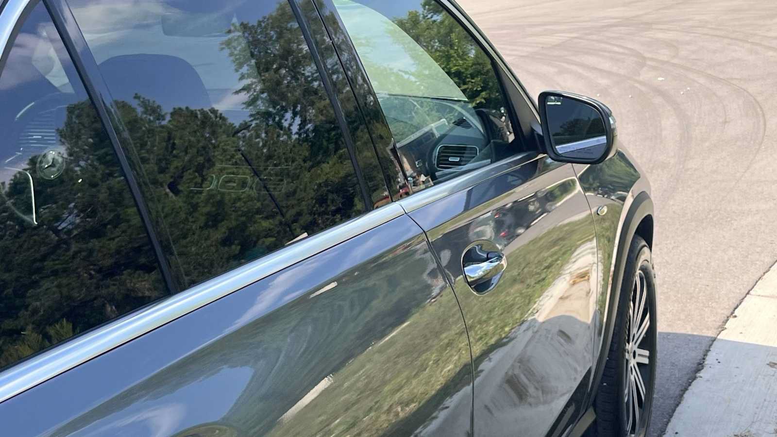 Certified 2025 Mercedes-Benz GLE 450e 4MATIC image 20