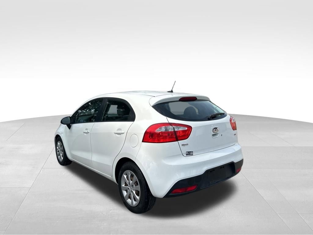 Used 2013 Kia Rio LX FWD image 3