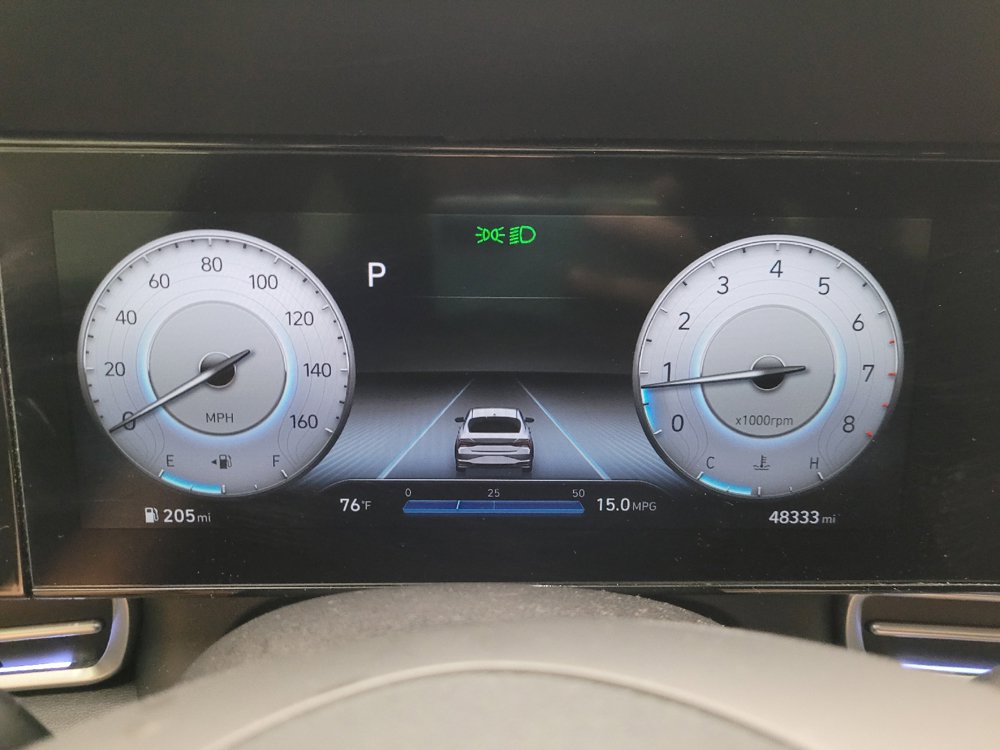 Used 2023 Hyundai Elantra Limited w/ Preferred Accessory Package FWD image 23