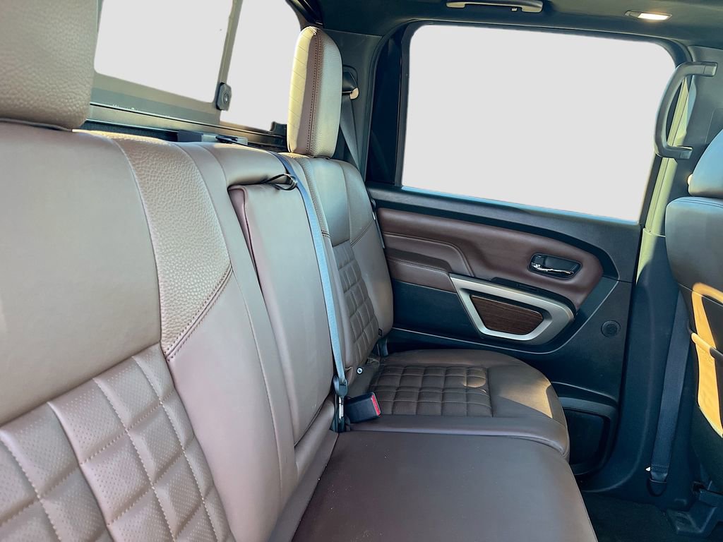 Used 2024 Nissan Titan Platinum Reserve w/ Moonroof Package image 26