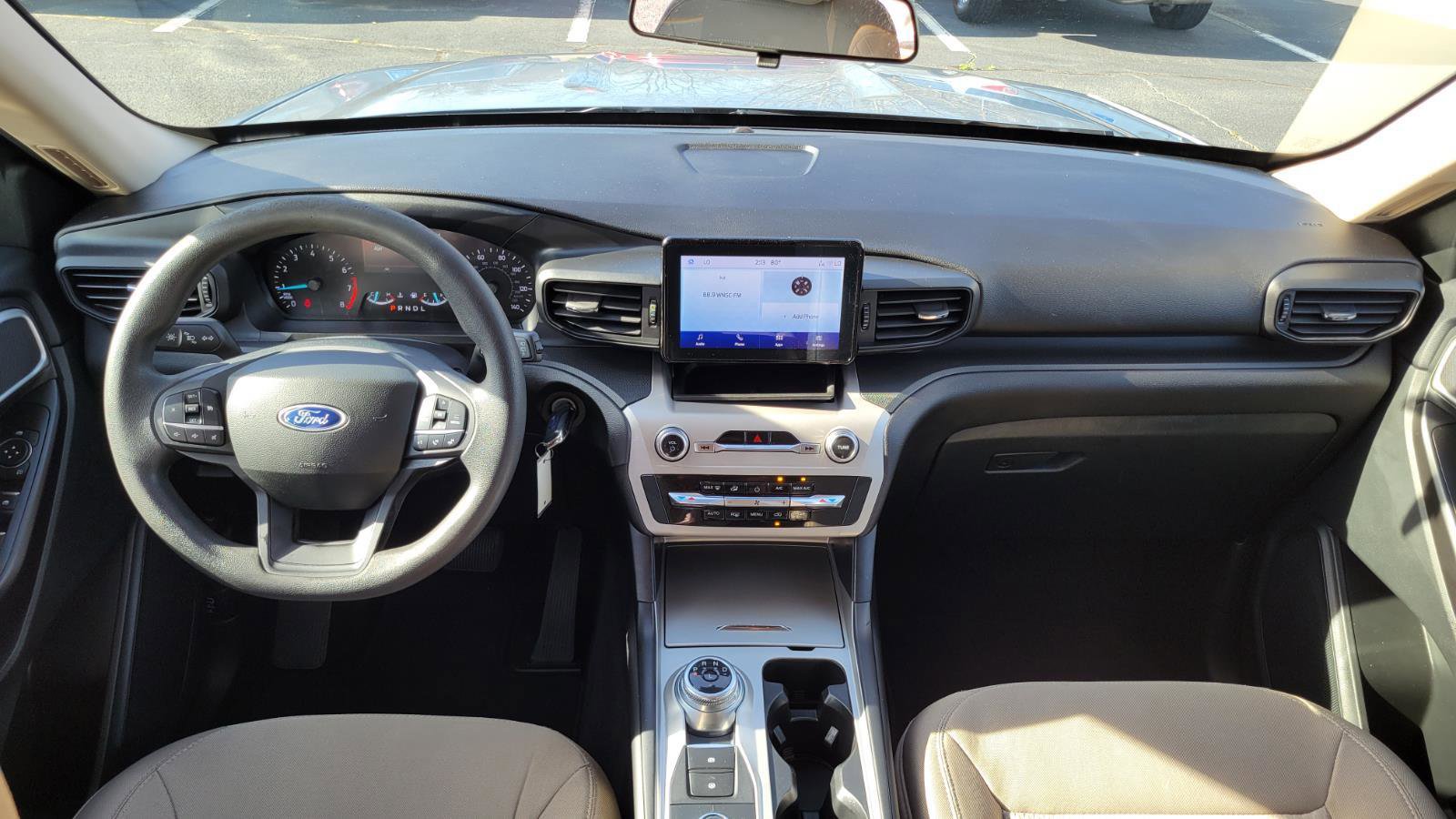 Used 2022 Ford Explorer Base image 29