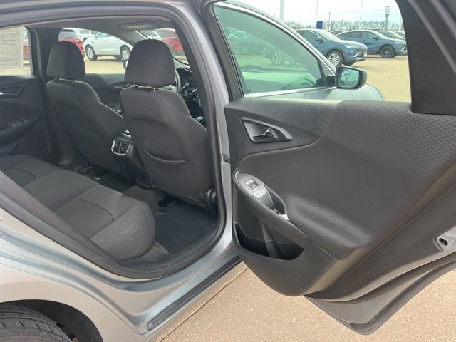 Used 2024 Chevrolet Malibu LT image 39