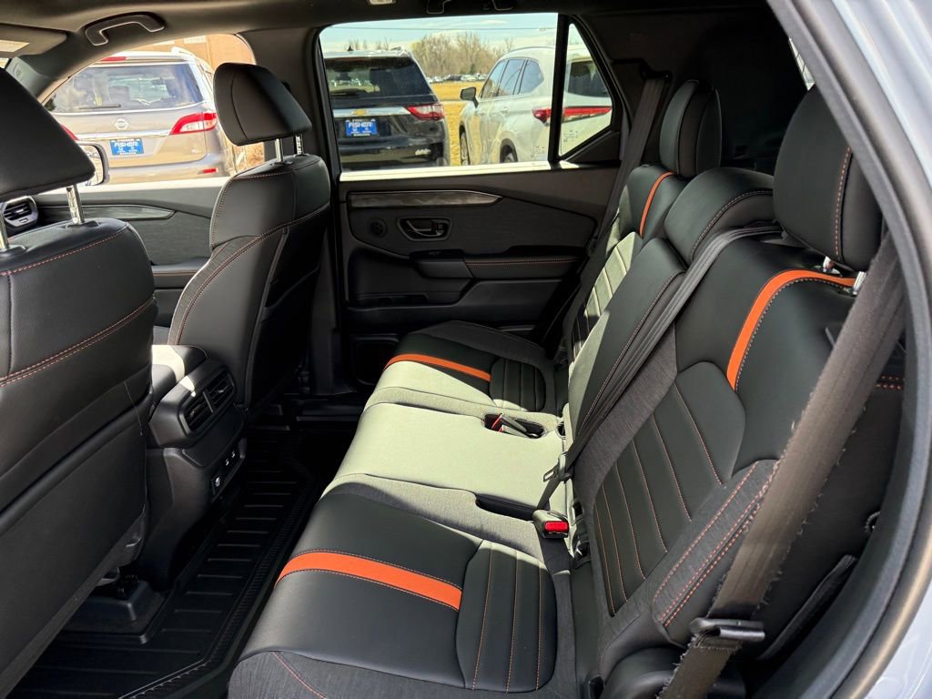 Certified 2026 Honda Passport TrailSport image 17