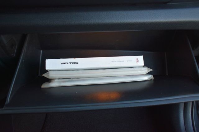 Used 2021 Kia Seltos SX w/ SX Sunroof Package image 45