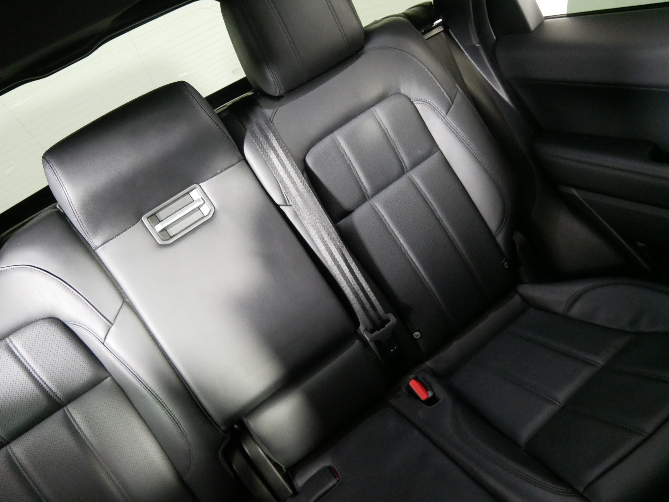 Used 2019 Land Rover Range Rover Sport HSE AWD/4WD image 14
