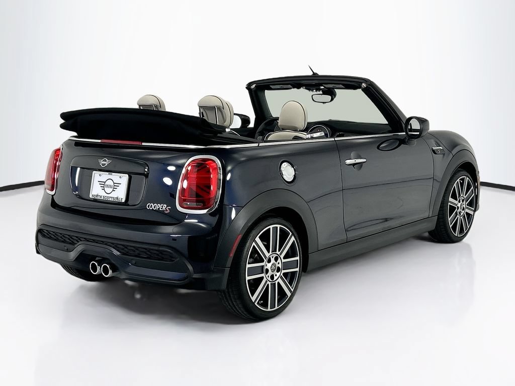 Used 2024 MINI Cooper S FWD image 9