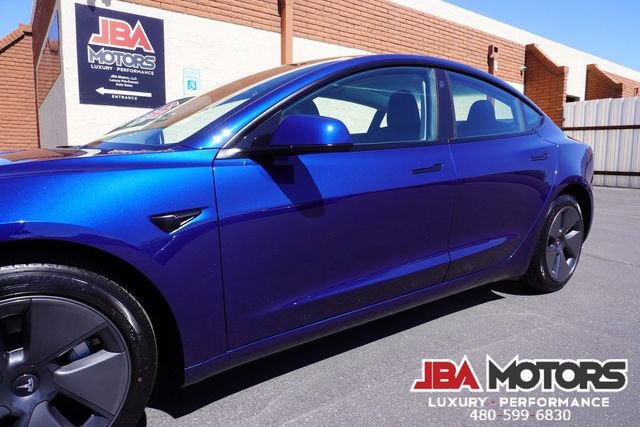 Used 2023 Tesla Model 3 Standard Range image 28