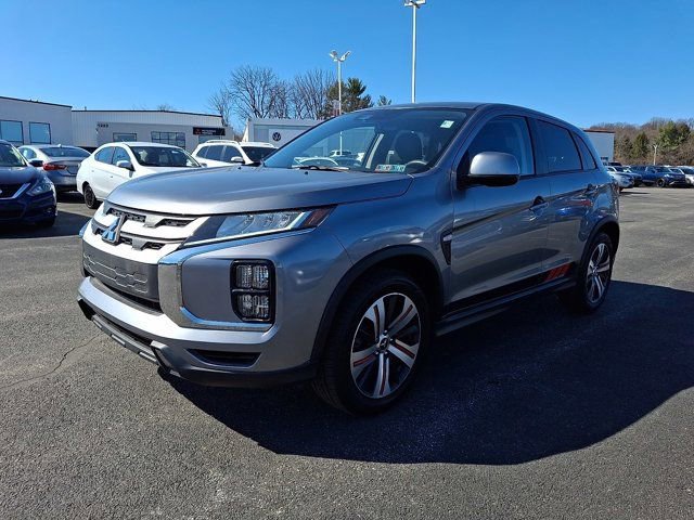 Used 2022 Mitsubishi Outlander Sport ES image 3