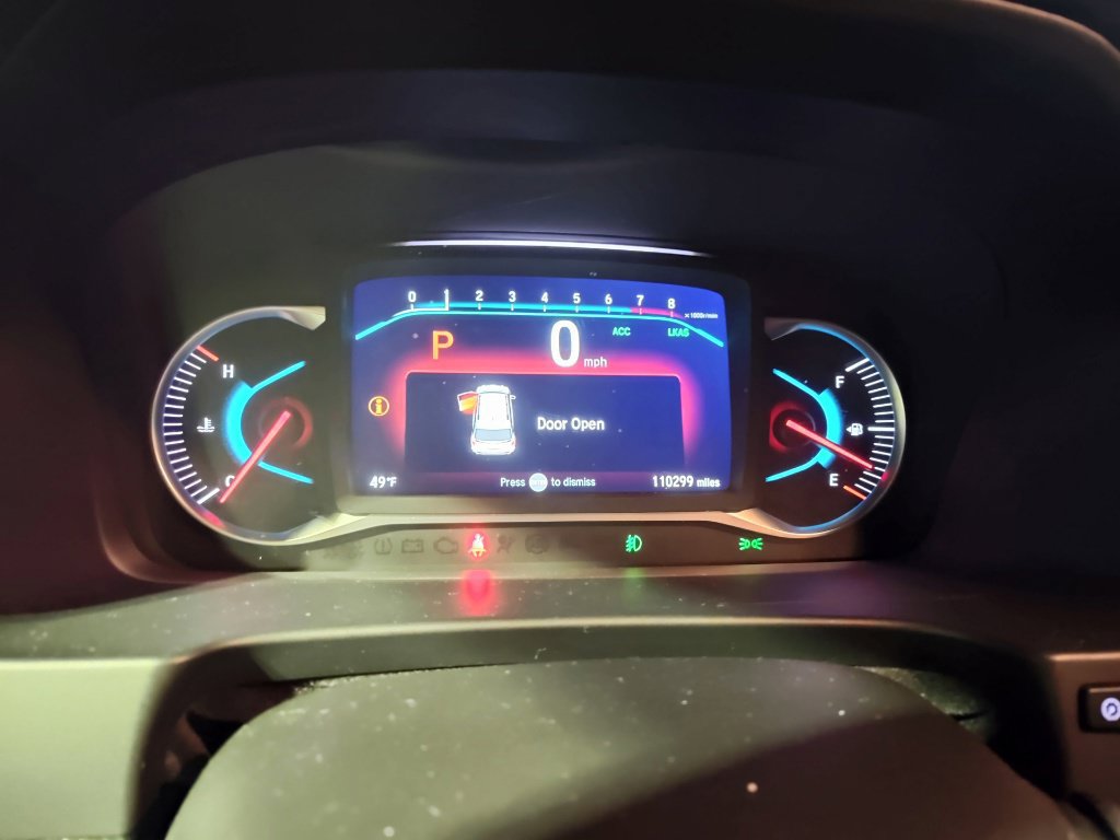 Used 2021 Honda Pilot Touring image 11