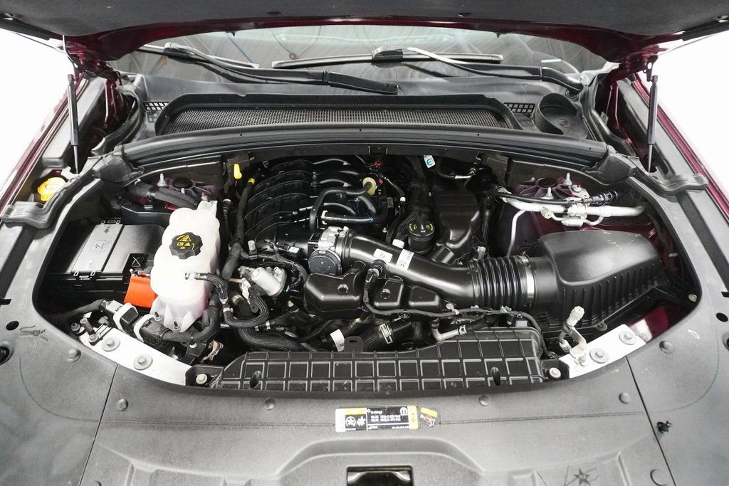 Certified 2024 Jeep Grand Cherokee Laredo image 8