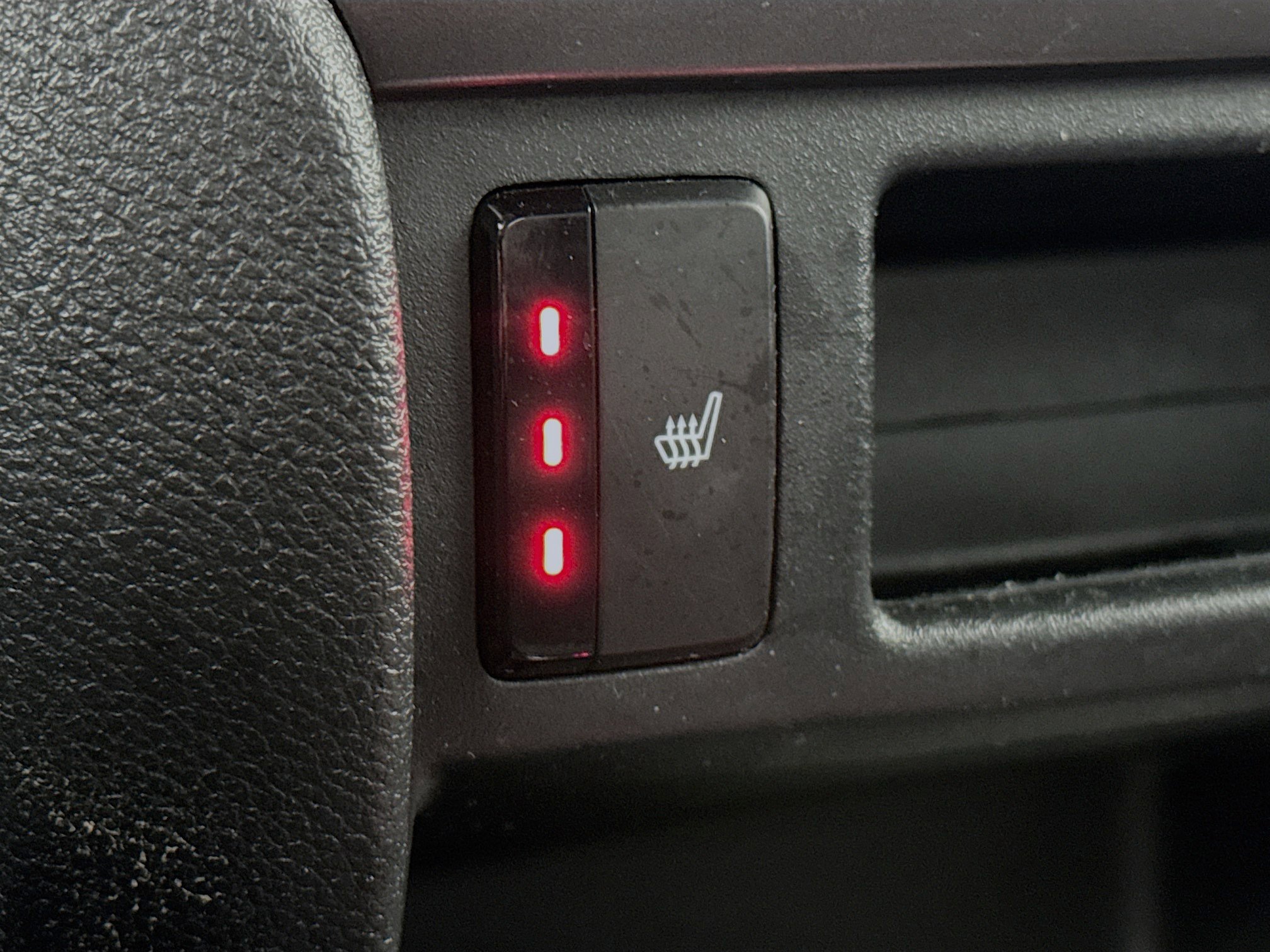 Certified 2023 Honda Passport EX-L image 19