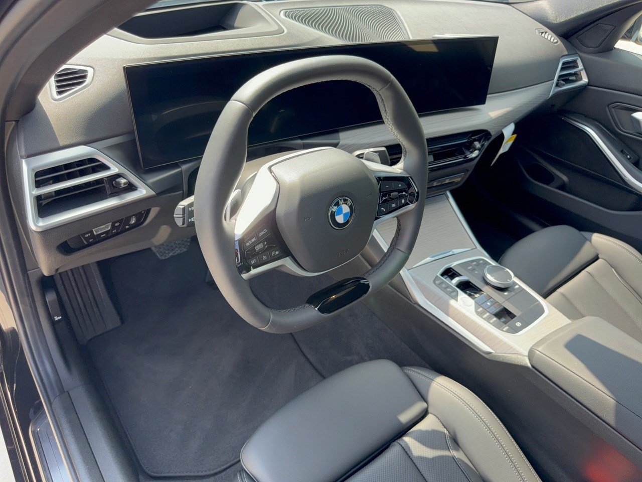 Used 2026 BMW 330i Sedan RWD image 4