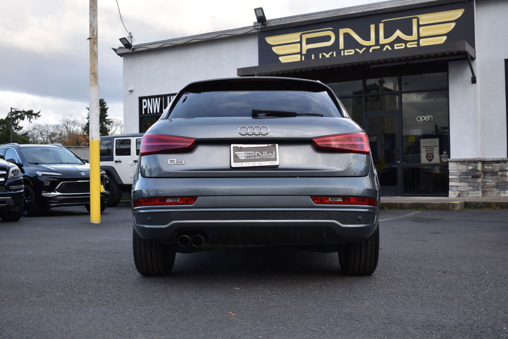 Used 2017 Audi Q3 2.0T Prestige w/ Prestige Package image 10