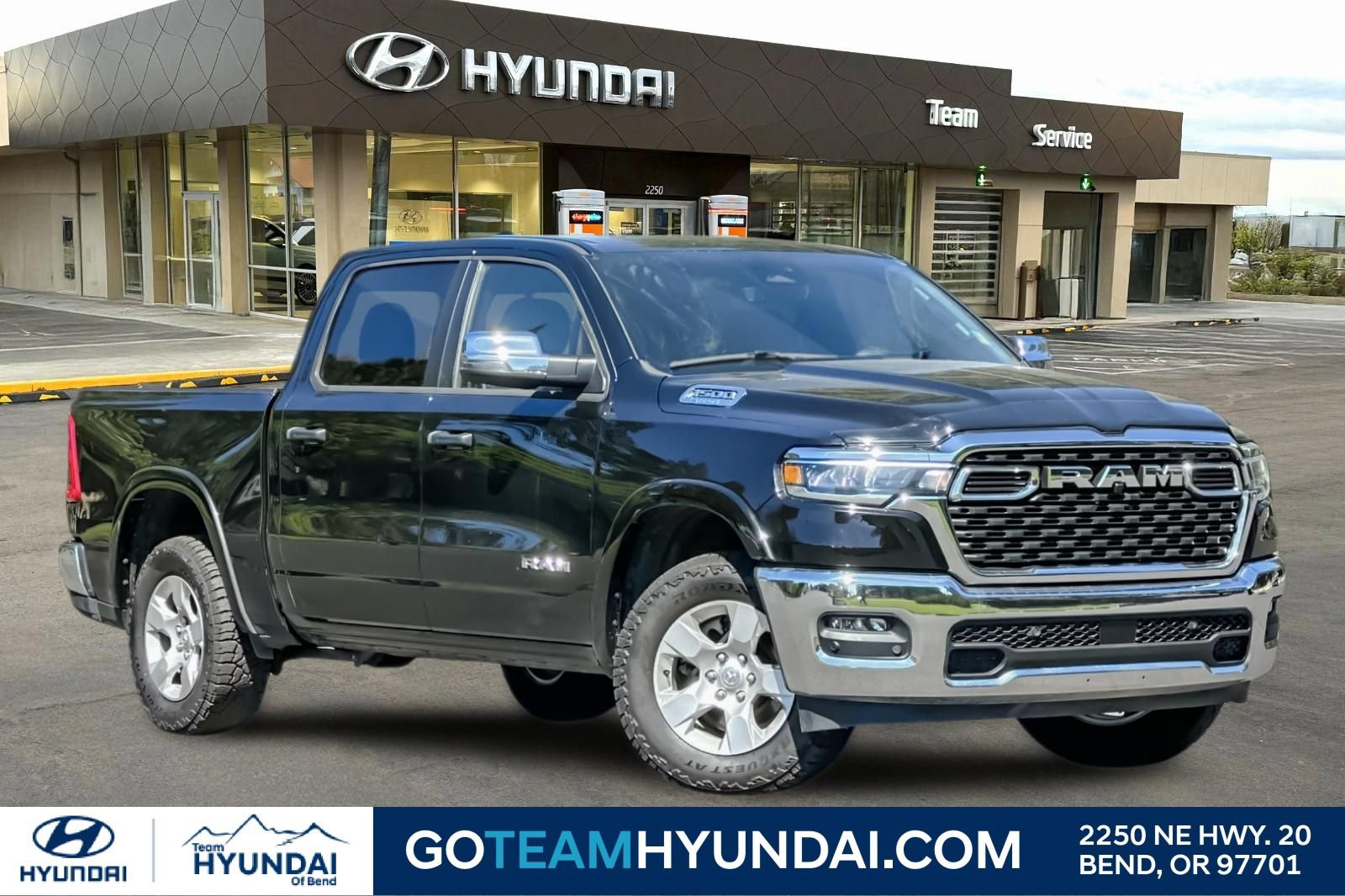 Used 2025 RAM 1500 Big Horn AWD/4WD video 1