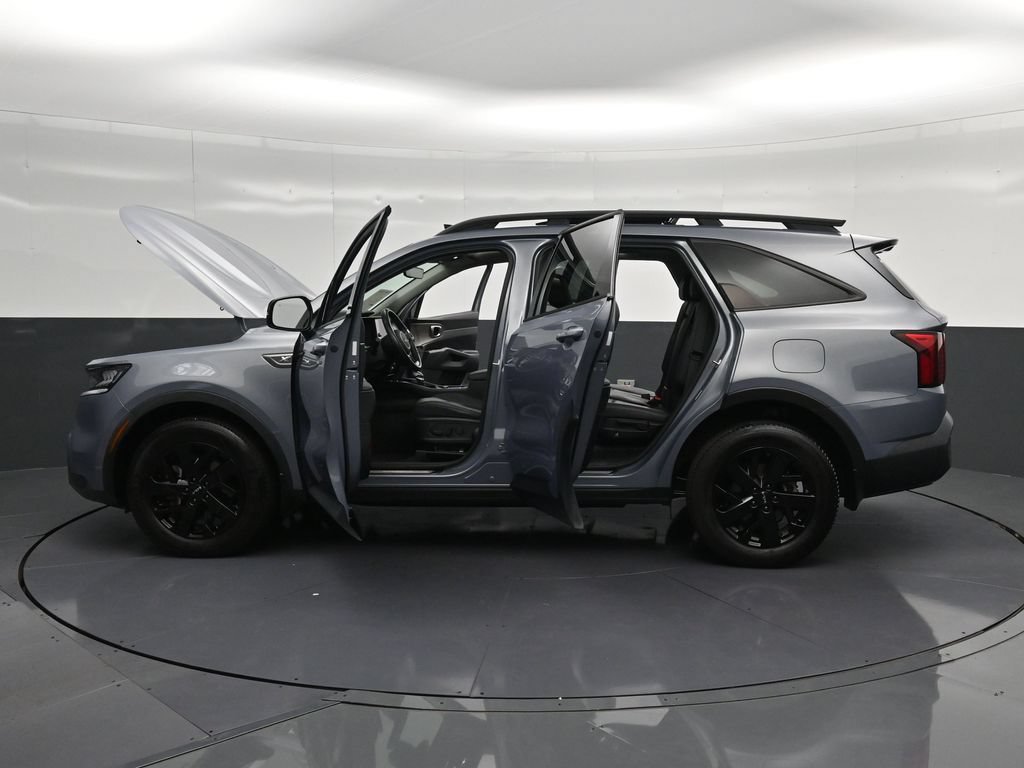 Used 2023 Kia Sorento S w/ Panoramic Sunroof Package AWD/4WD image 37