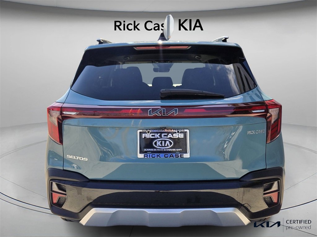 Certified 2024 Kia Seltos EX image 6