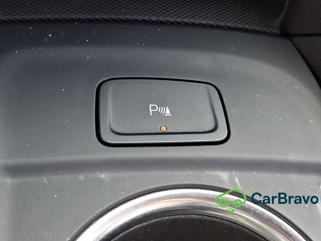 Used 2024 Chevrolet Equinox LT FWD image 25