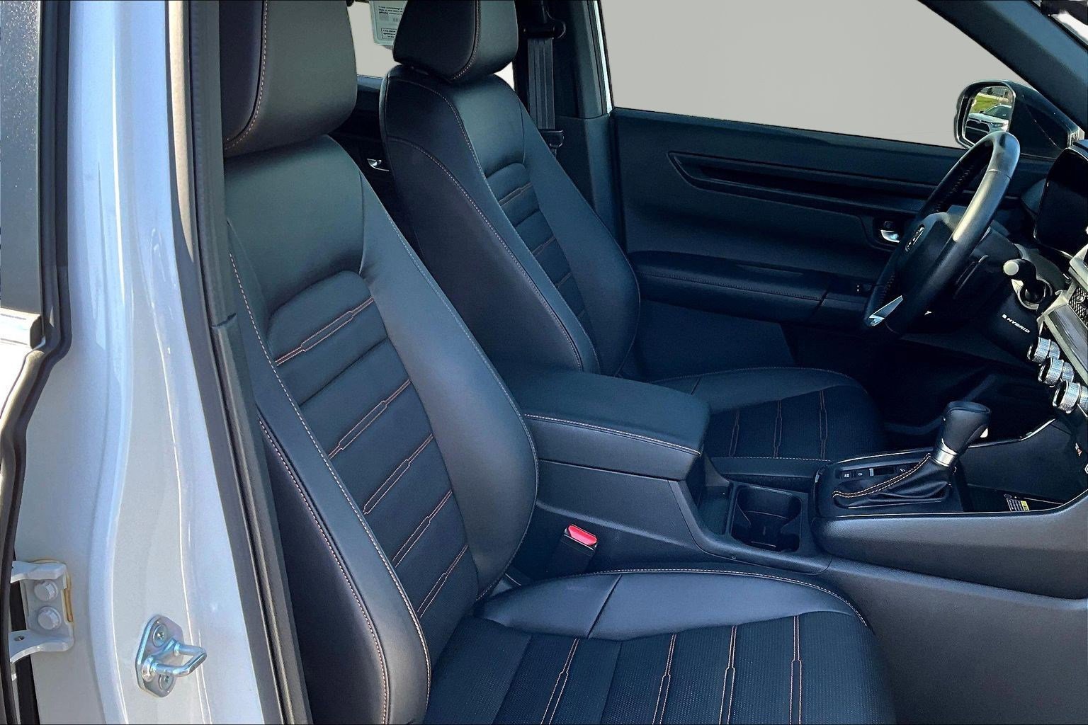 Used 2025 Honda CR-V Sport-L image 29