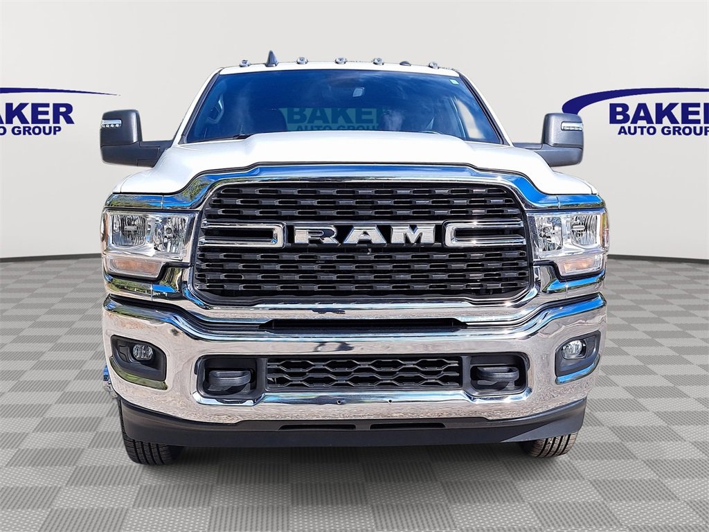 Used 2024 RAM 3500 Big Horn image 8