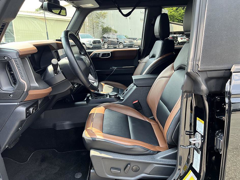 Used 2024 Ford Bronco Outer Banks AWD/4WD image 11