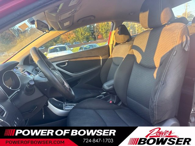 Used 2013 Hyundai Elantra FWD image 2