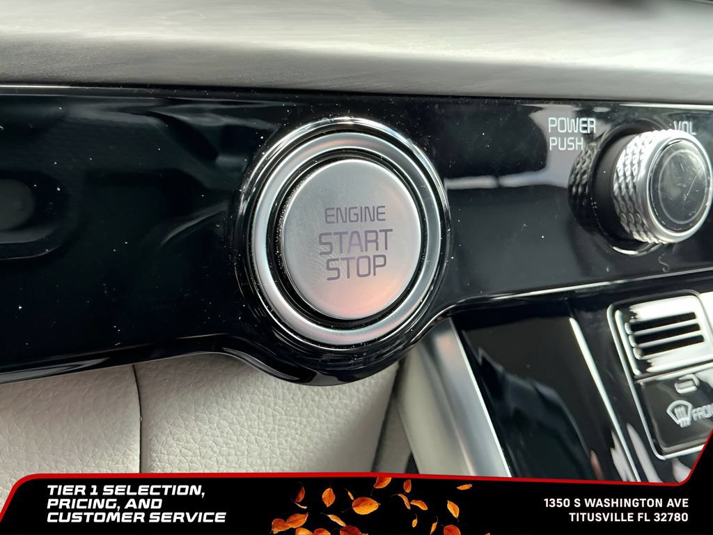 Used 2024 Kia Carnival EX FWD image 27