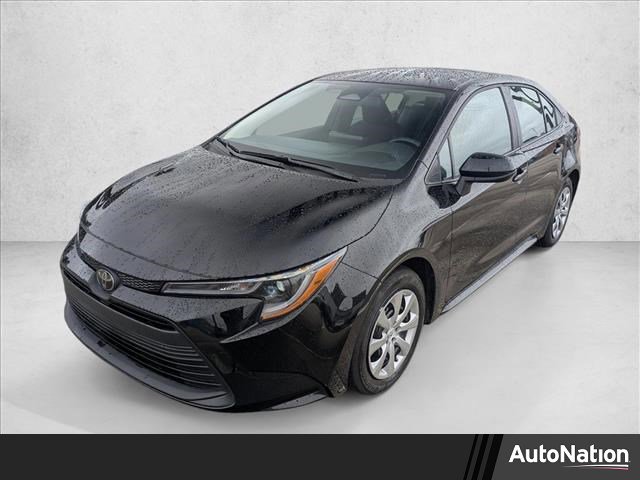 Used 2025 Toyota Corolla LE image 1