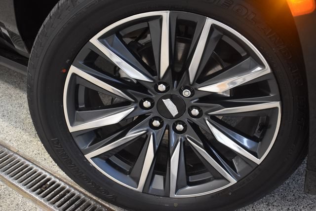 Used 2023 Cadillac Escalade ESV Sport Platinum AWD/4WD image 29