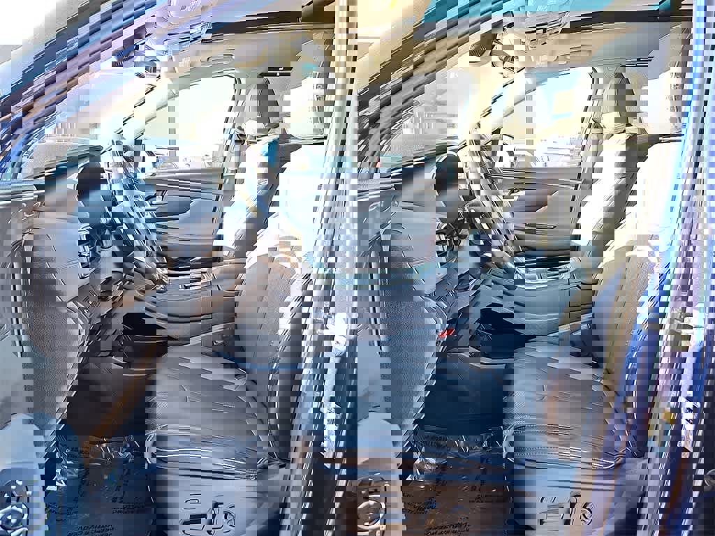 Used 2023 Hyundai Santa Fe Limited image 11