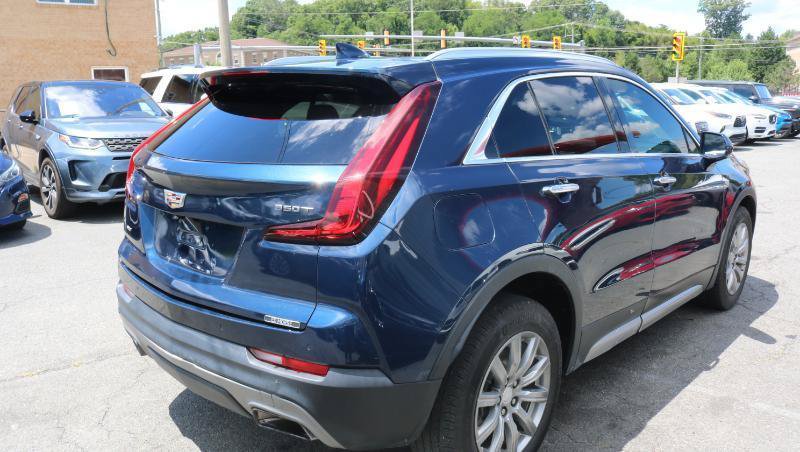 Used 2020 Cadillac XT4 Premium Luxury AWD/4WD image 7