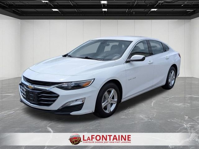 Used 2022 Chevrolet Malibu LT FWD image 1