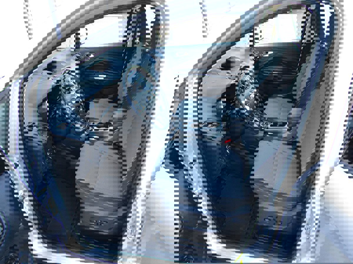 Used 2018 Ford C-MAX SE FWD image 4