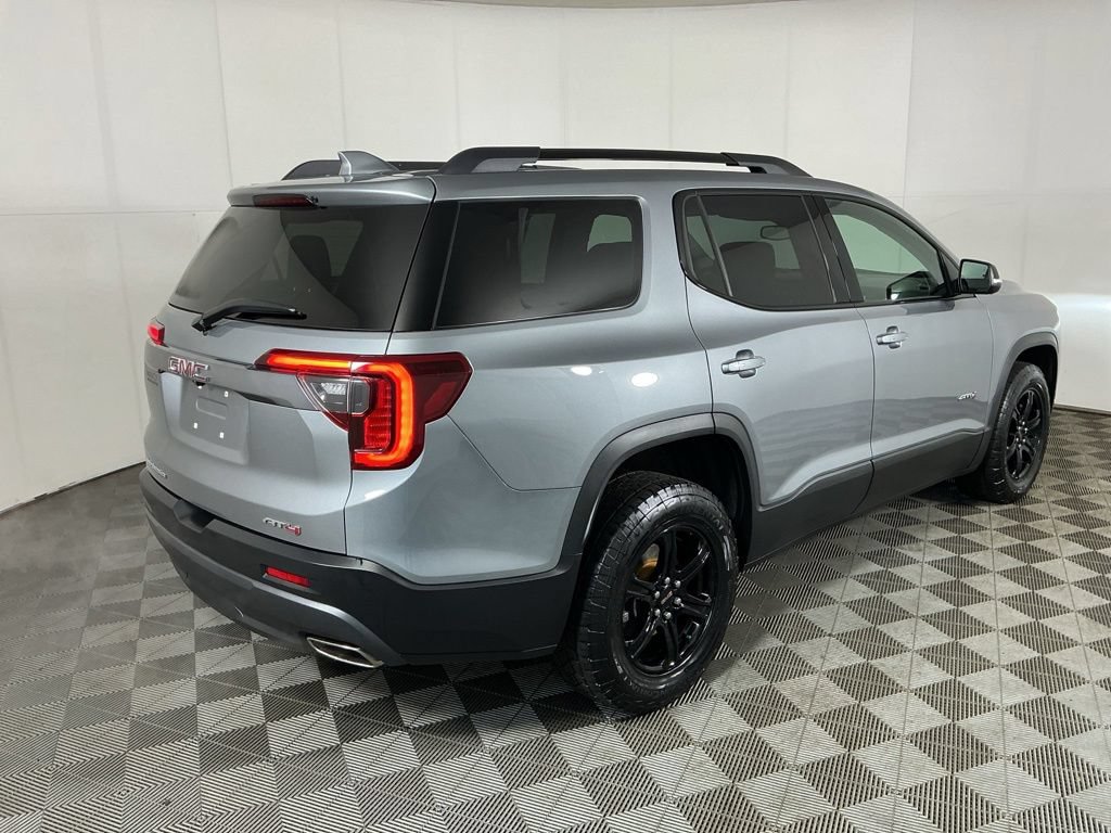 Used 2023 GMC Acadia AT4 w/ Technology Package AWD/4WD image 10