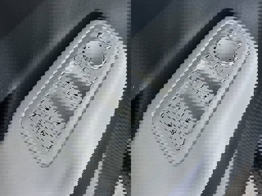 Used 2024 Hyundai Santa Fe SE FWD image 27