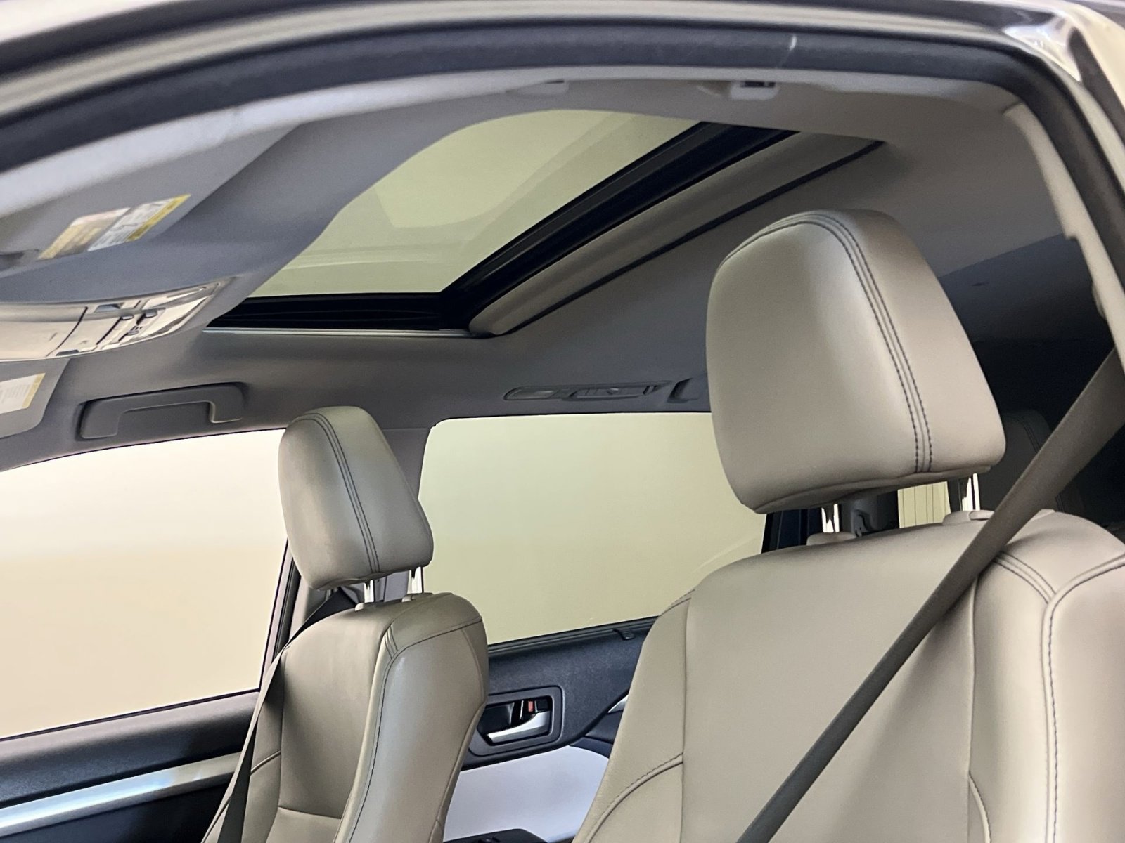 Used 2017 Toyota Highlander XLE image 22