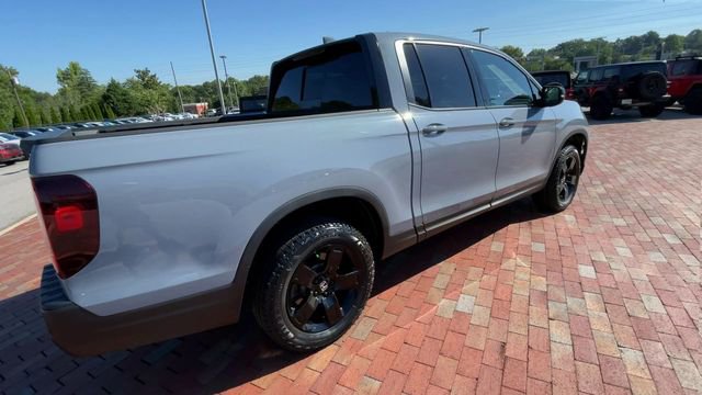 Certified 2025 Honda Ridgeline Black Edition image 9