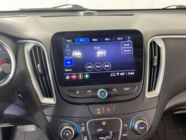 Used 2023 Chevrolet Malibu LS image 40