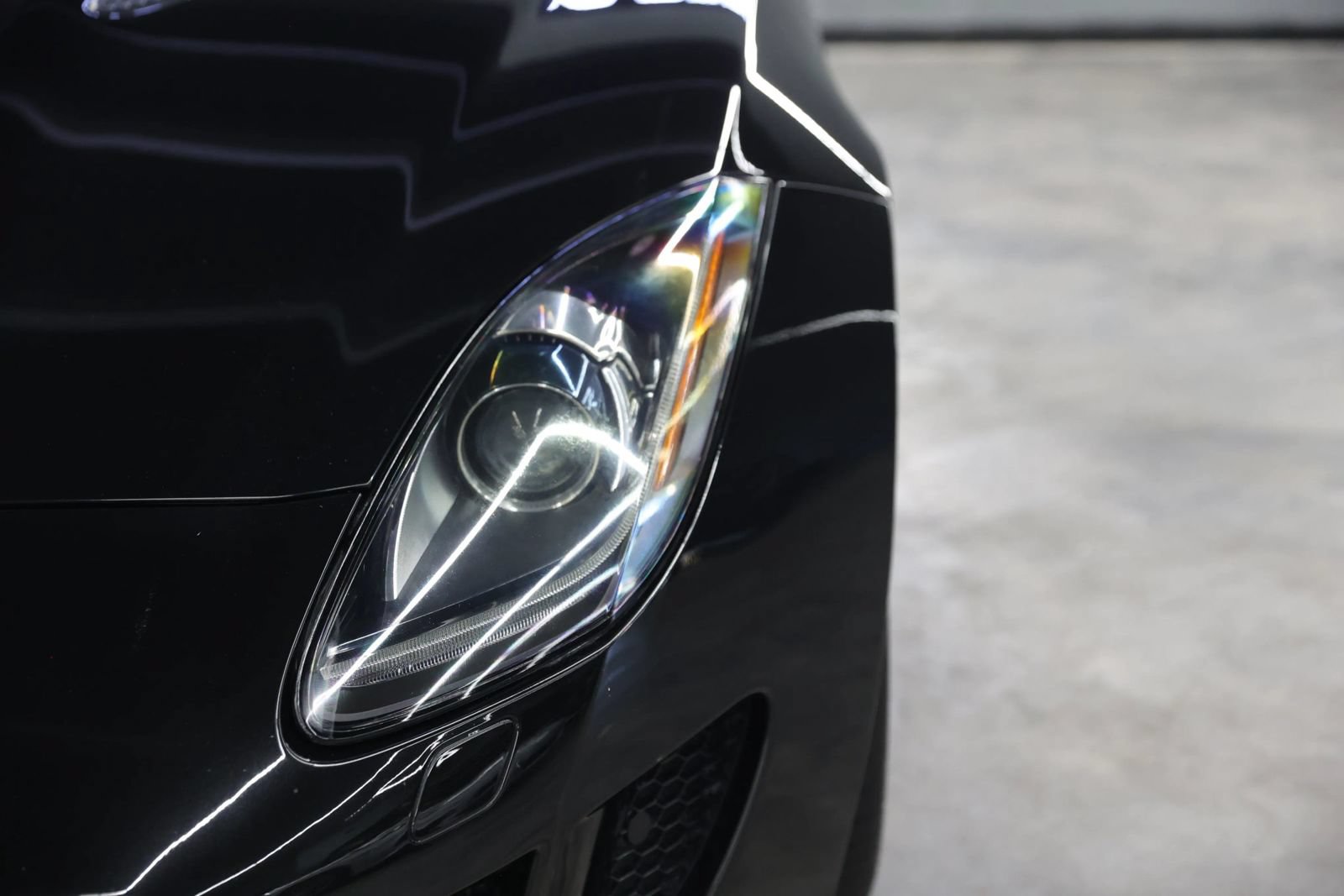 Used 2014 Jaguar F-TYPE Convertible RWD image 8