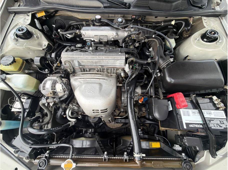 Used 1999 Toyota Camry LE w/ Appearance Pkg + VP FWD image 23