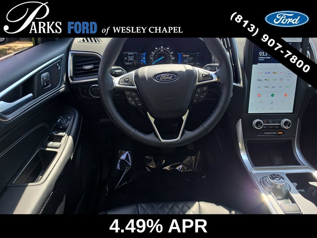 Certified 2024 Ford Edge Titanium AWD/4WD image 12