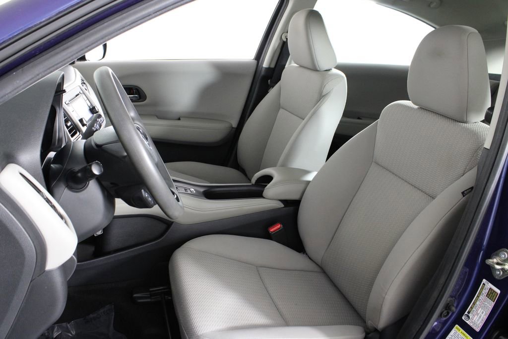 Used 2016 Honda HR-V LX image 18