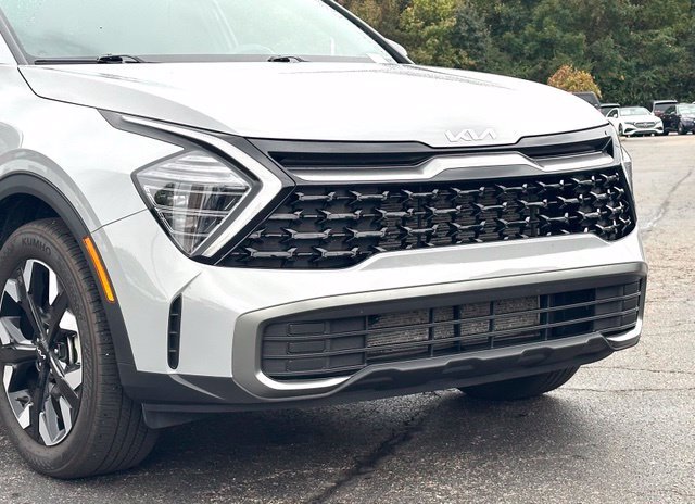 Used 2024 Kia Sportage X-Line w/ X-Line Premium Package AWD/4WD image 2