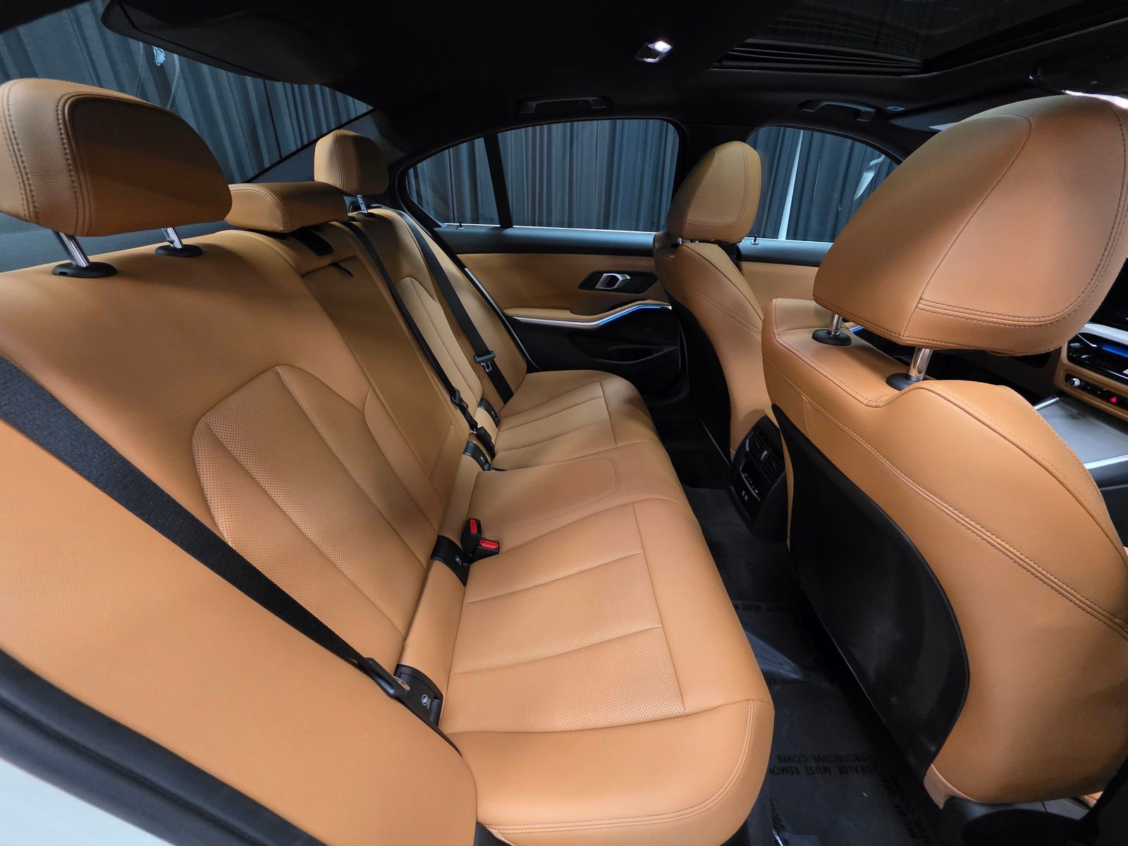 Used 2025 BMW 330i xDrive Sedan w/ Premium Package image 41